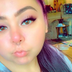 Meet your Posher, Shayna